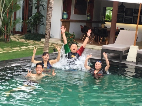 Group swim 3