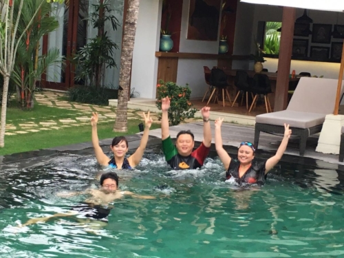 Group swim 4