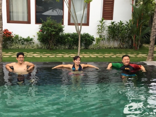 Group swim 6